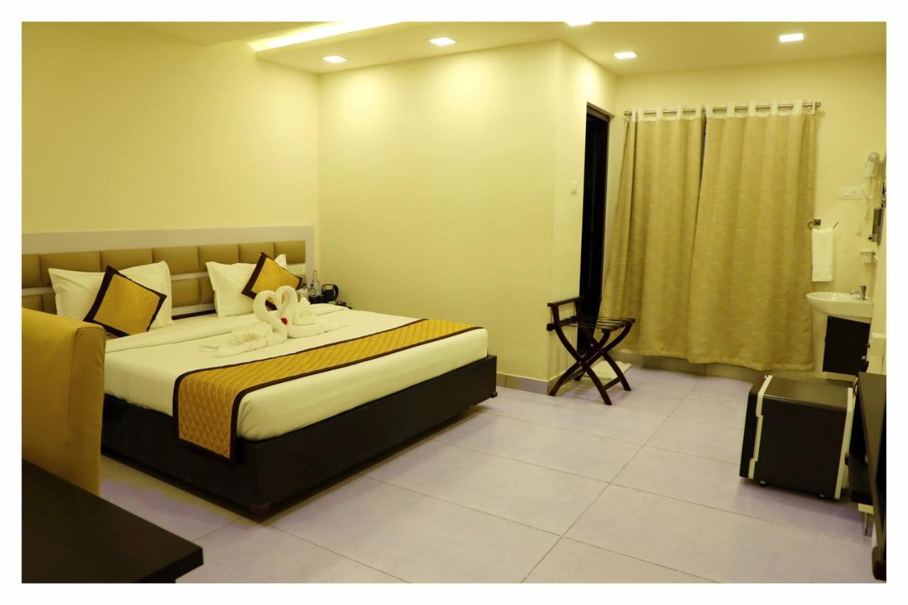 Clarks Inn Express ,Sirkazhi Екстер'єр фото
